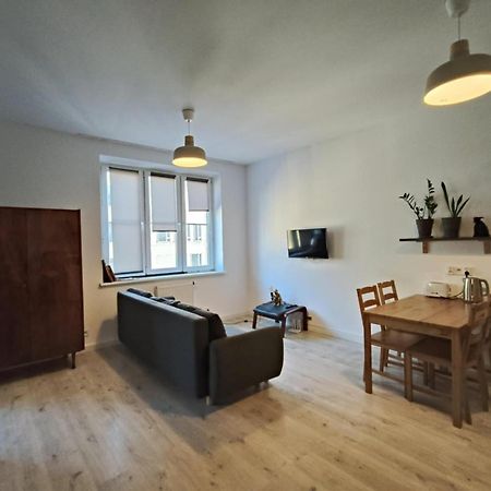 Parrot'S Apartment Cracovie Extérieur photo